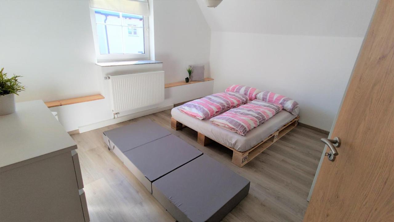 Gasthof Adler Ferienwohnung Ichenhausen Exterior foto